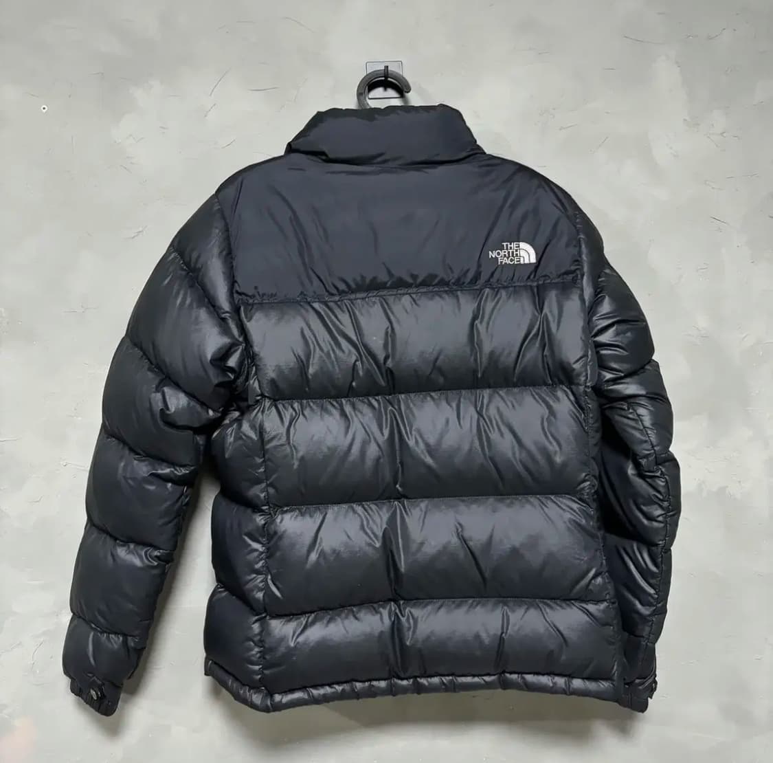 노스페이스 700 눕시 구스다운 패딩 블랙 상품이미지4