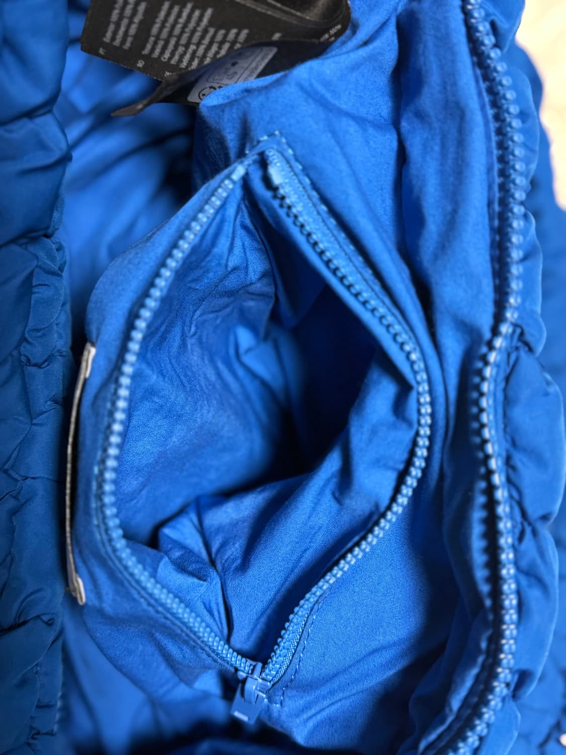 COS 오버사이즈 퀼티드 구름백 블루 판매 상품이미지7