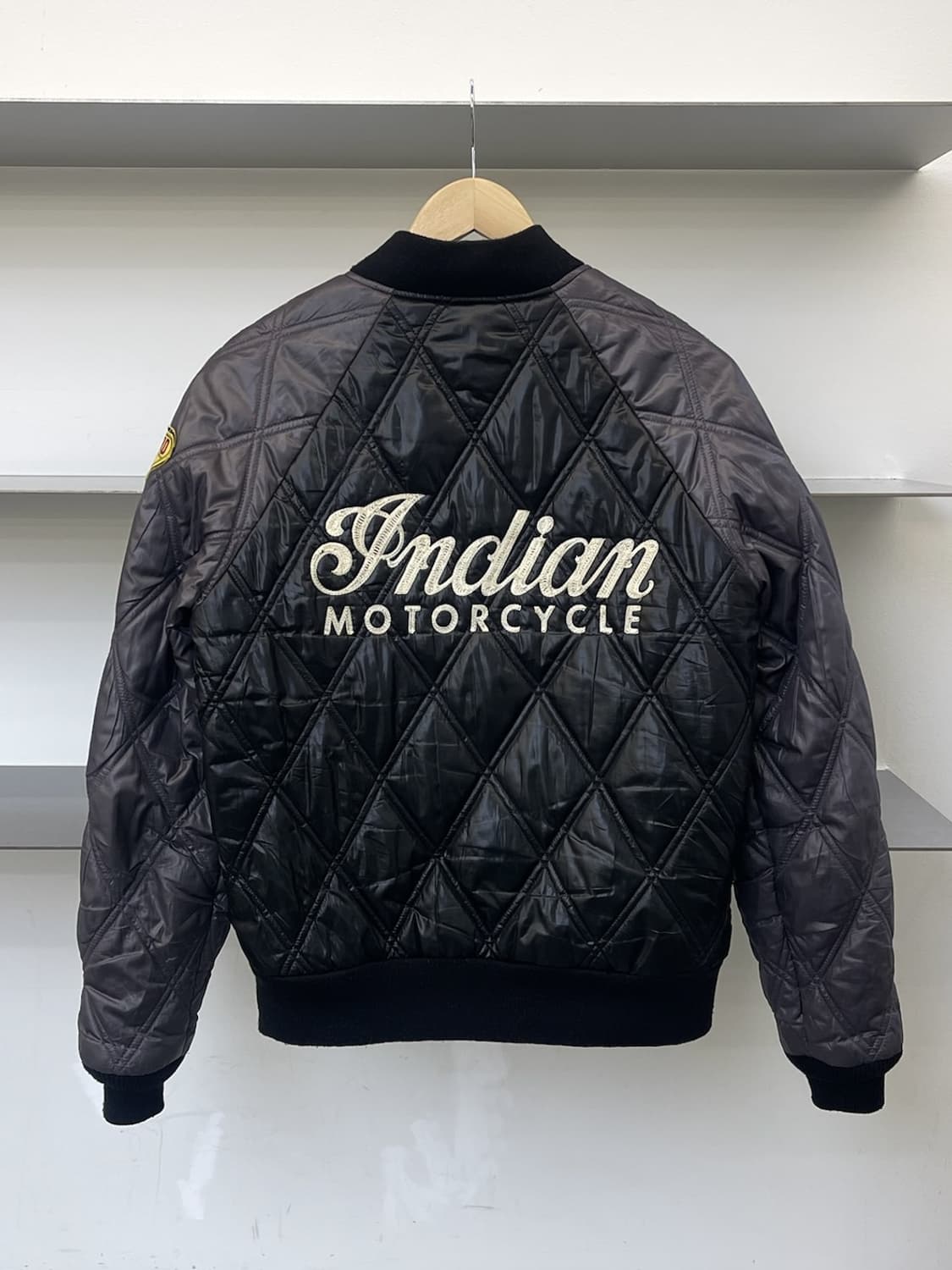 인디안 모터사이클 퀼티드 레이싱 자켓 상품이미지3
