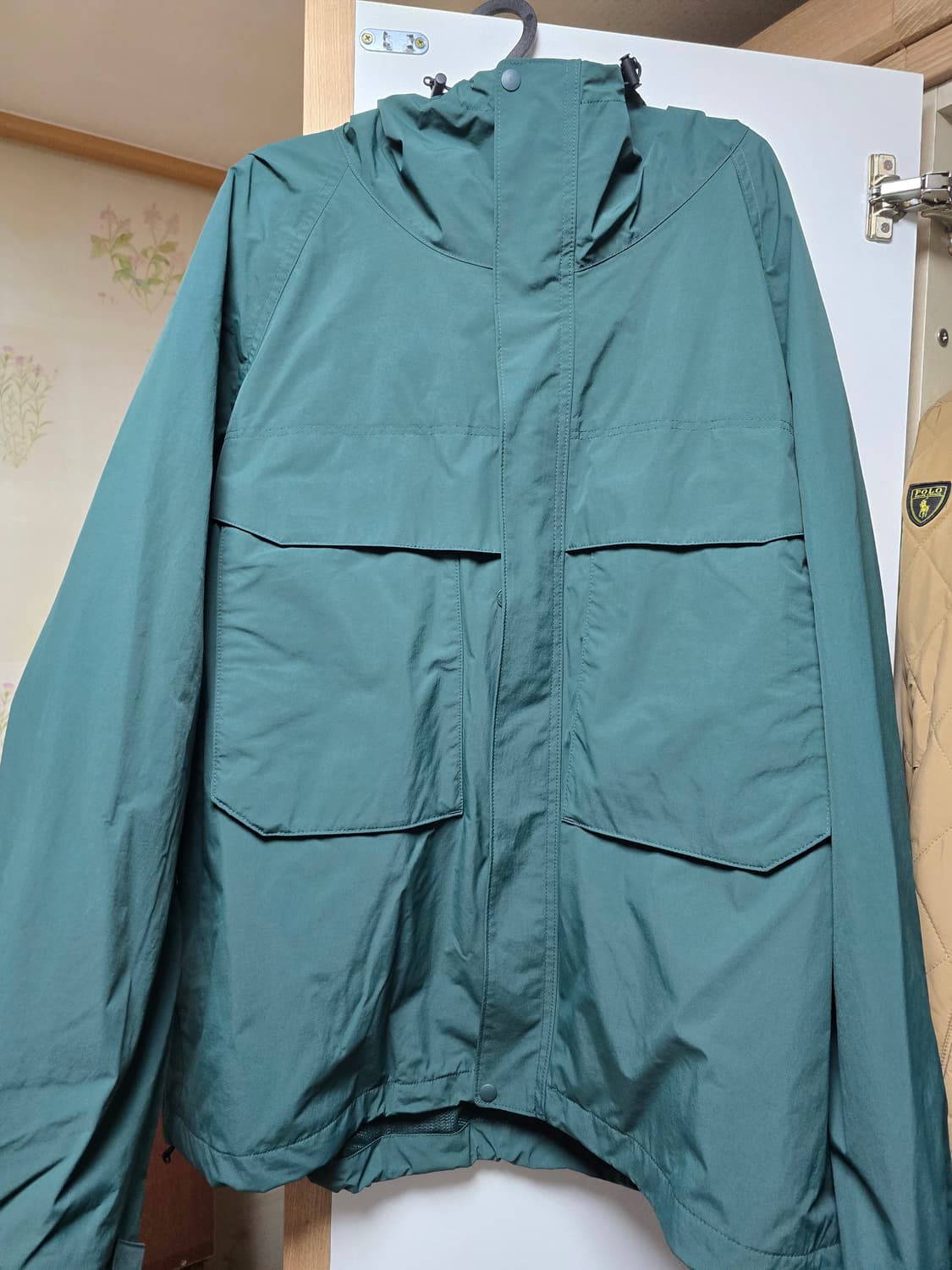 [2XL] 유니클로 윈드블럭파카 다크그린 상품이미지1