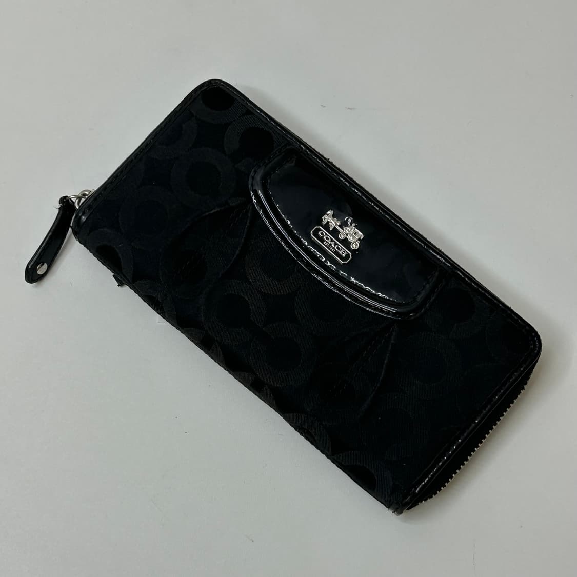 Coach 코치 시그니처 자카드 플랩 지갑 상품이미지2