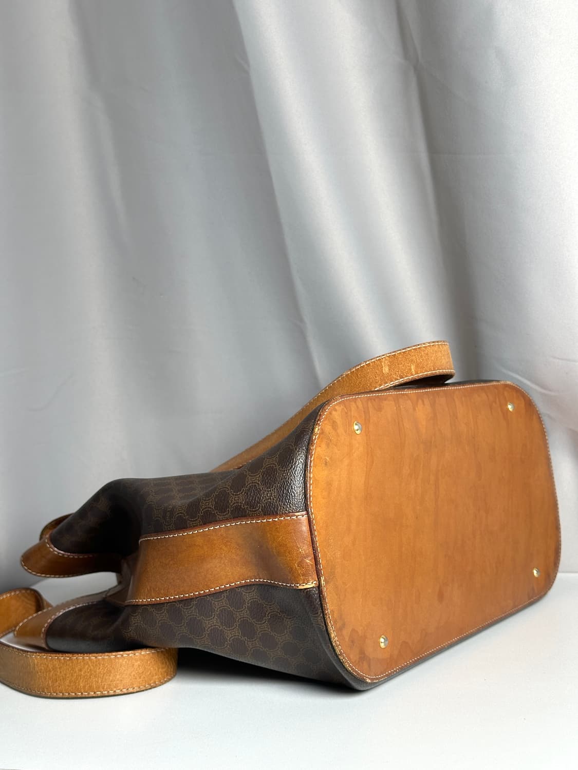 셀린느 빈티지 버티컬 숄더 토트백 남녀공용 상품이미지9