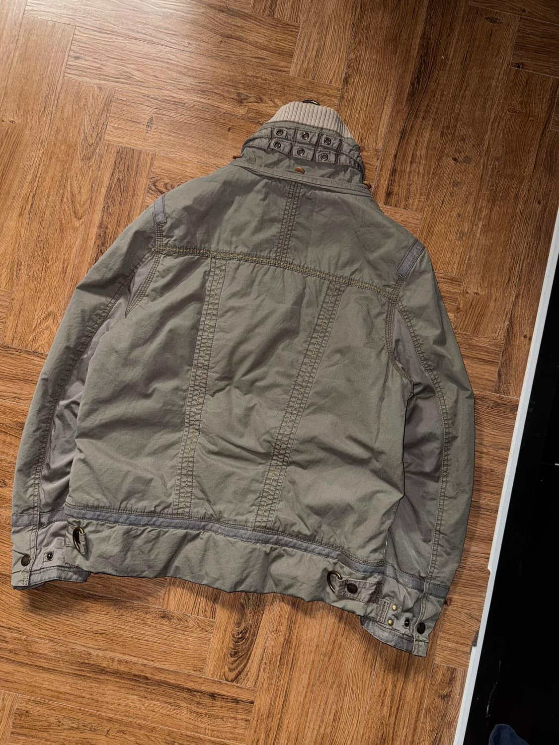 밀리터리 디테일 후드 점퍼 상품이미지8