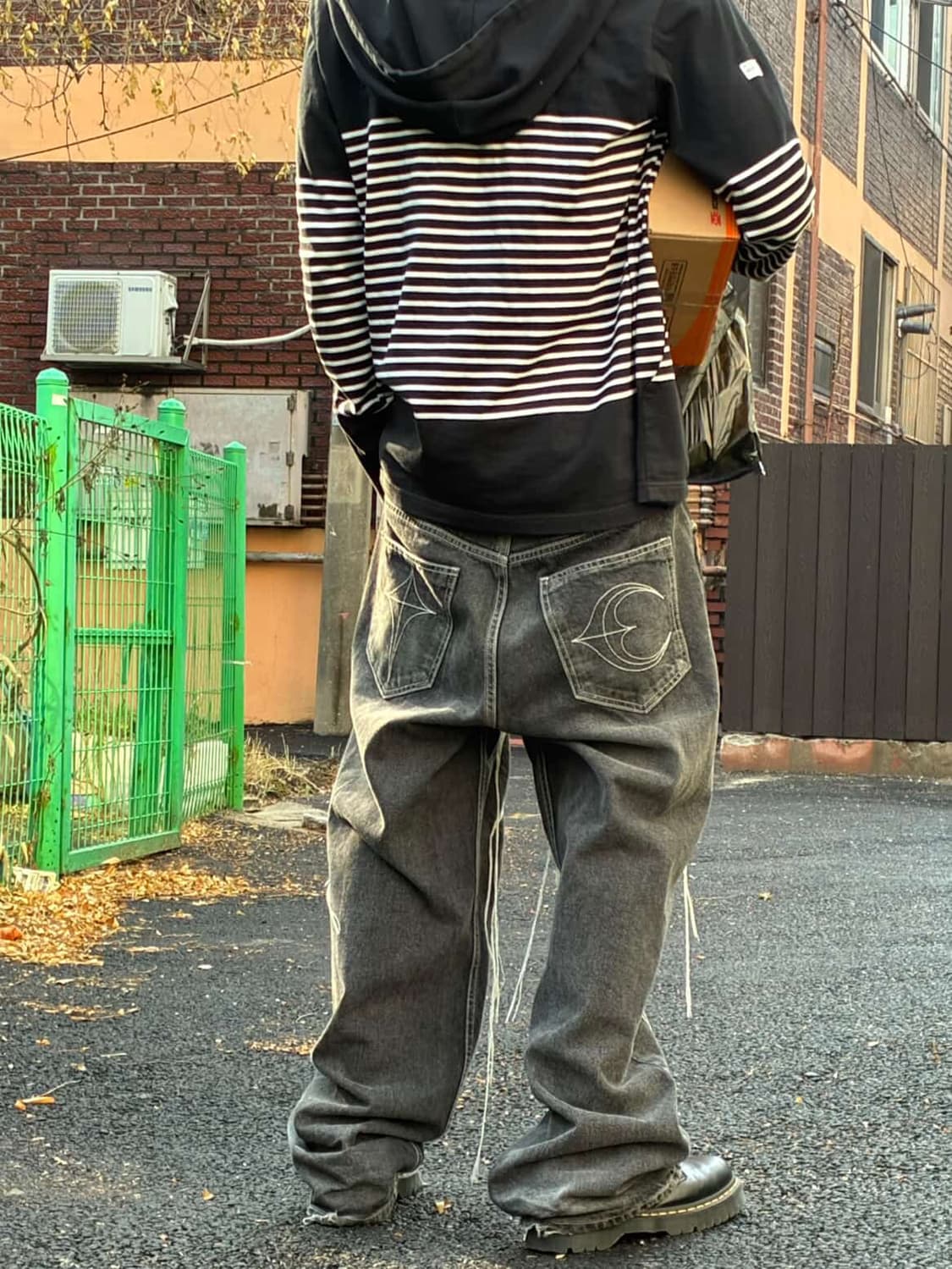 언더커버 언더맨 하이넥 보더 스트라이프 집업 상품이미지1