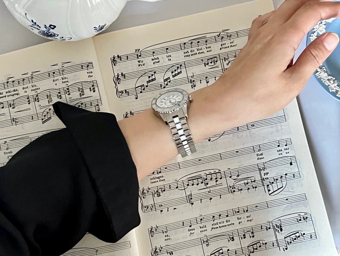 Dior 화이트 크리스탈 12p 다이아 디올 여성 시계 상품이미지10