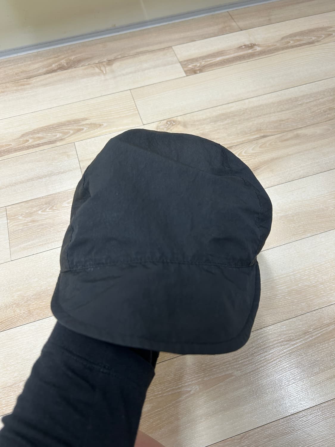 HYEIN SEO 혜인서 셔링캡 판매합니다. 상품이미지2