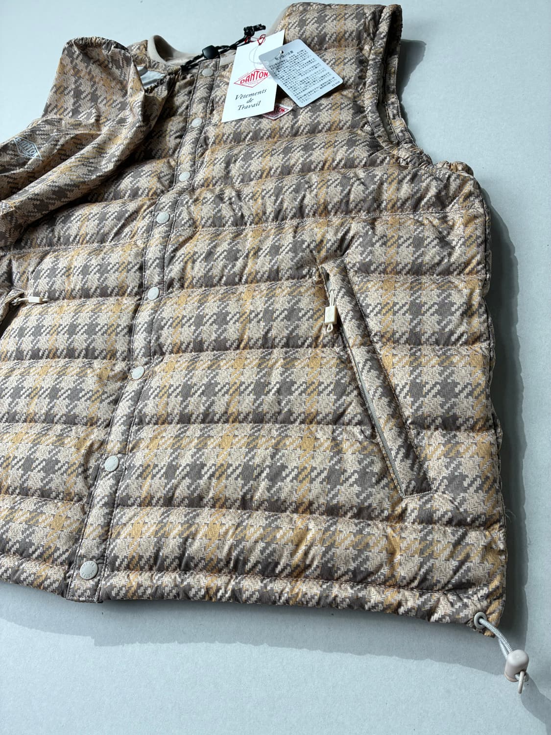 (W)DANTON 단톤 이너 다운 크루넥 베스트 베이지 체크 S사이즈 상품이미지3