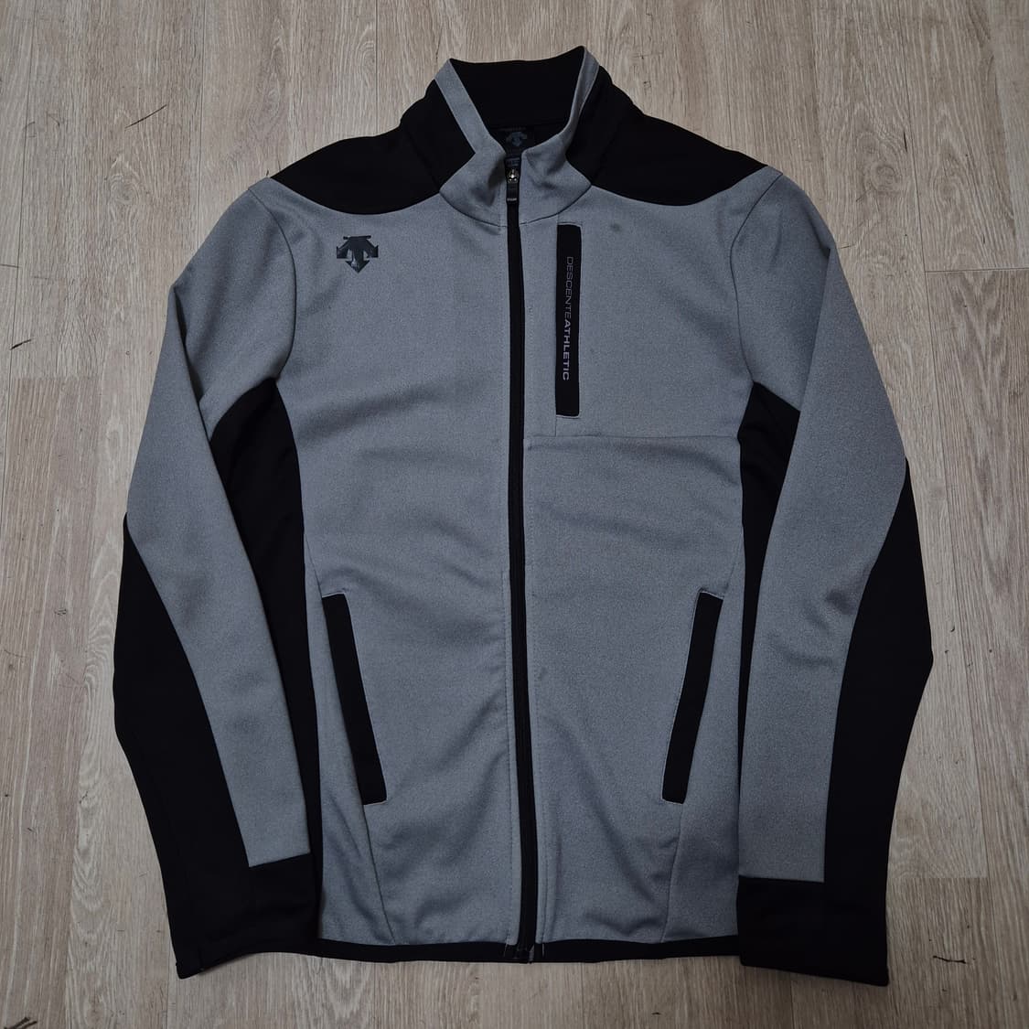 데상트 어센틱 오리지널 트레이닝 트랙탑 져지 M(95) 상품이미지1