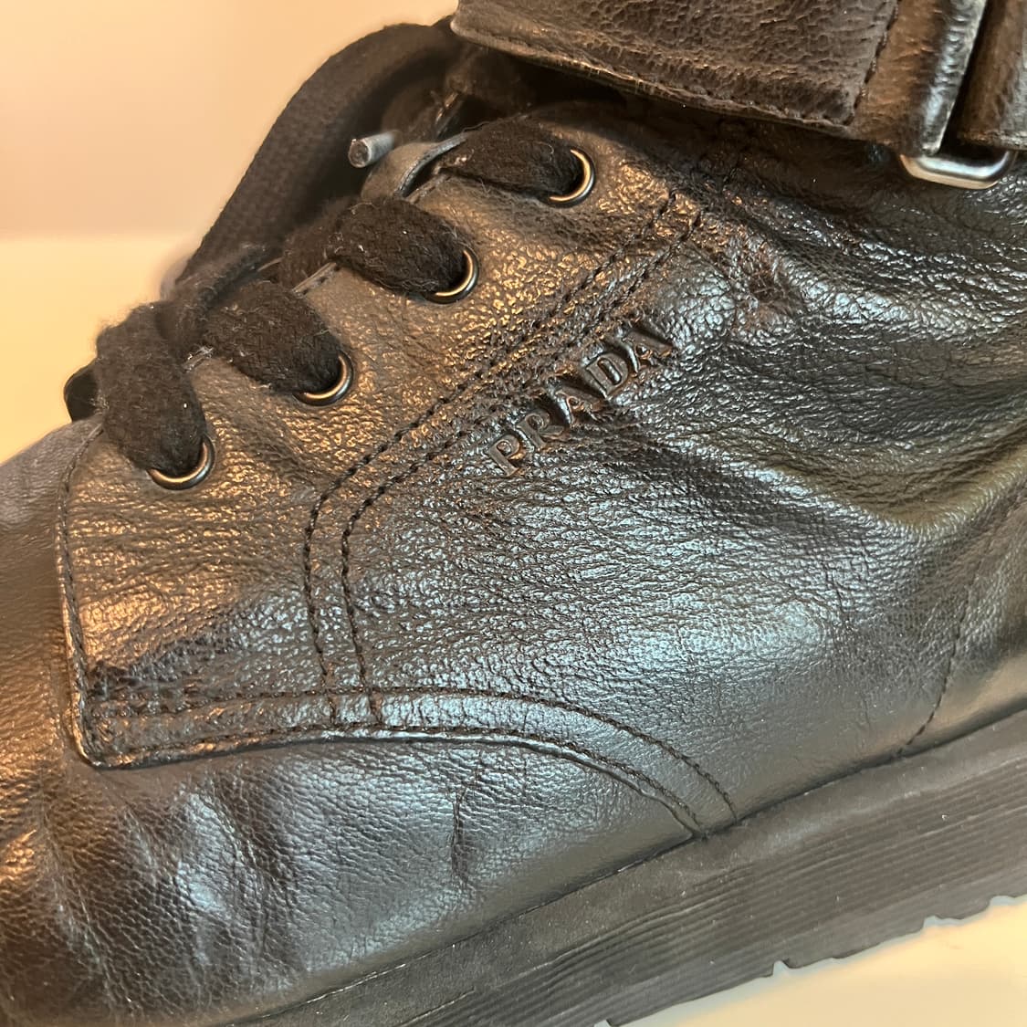 프라다 컴뱃 부츠 상품이미지5