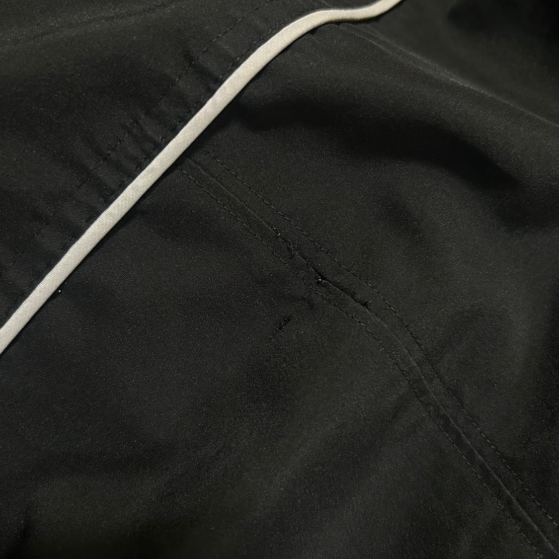 아디다스 올드스쿨 블랙 누빔 점퍼 상품이미지10