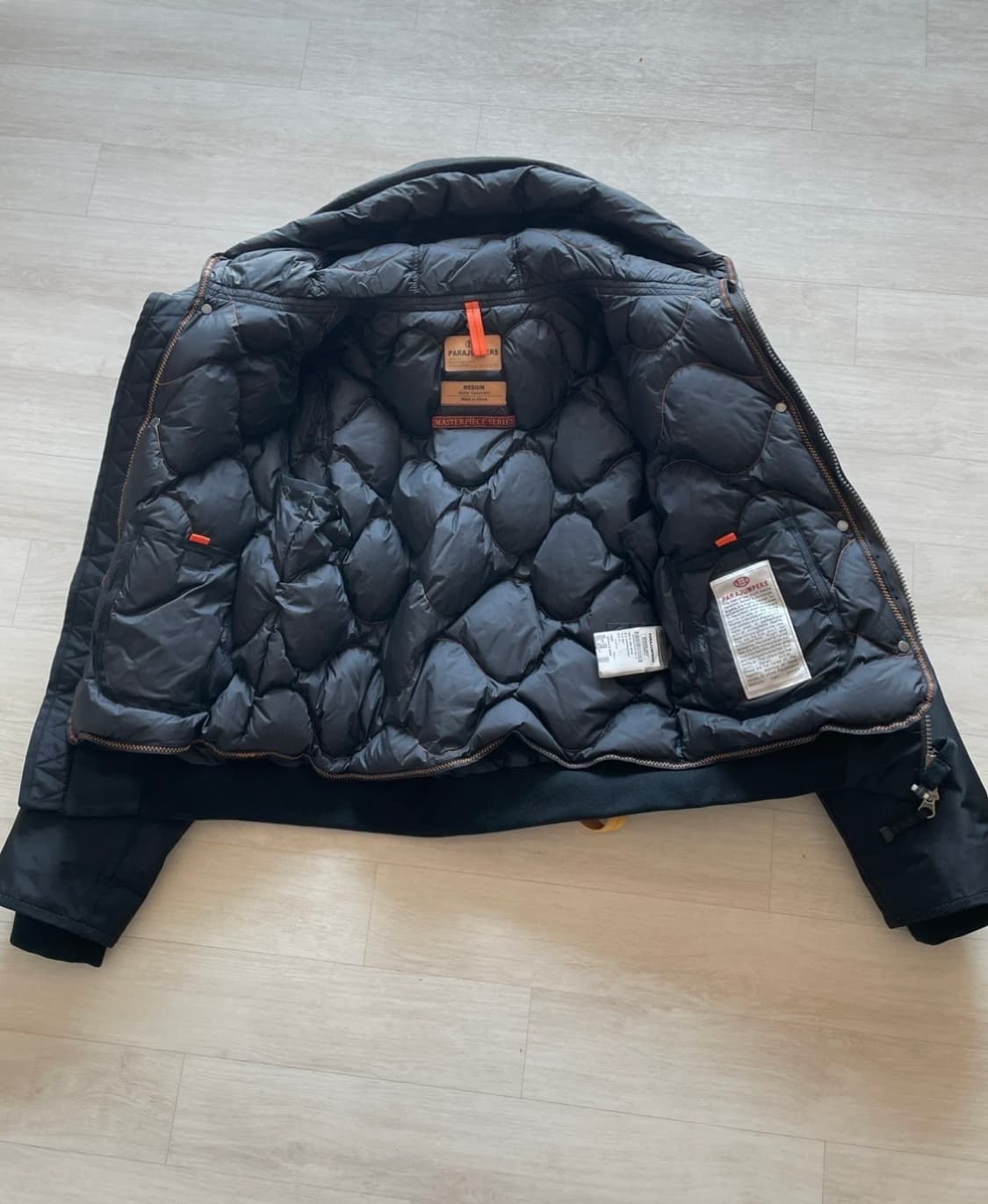 파라점퍼스 고비 블랙 24fw 남m 상품이미지4