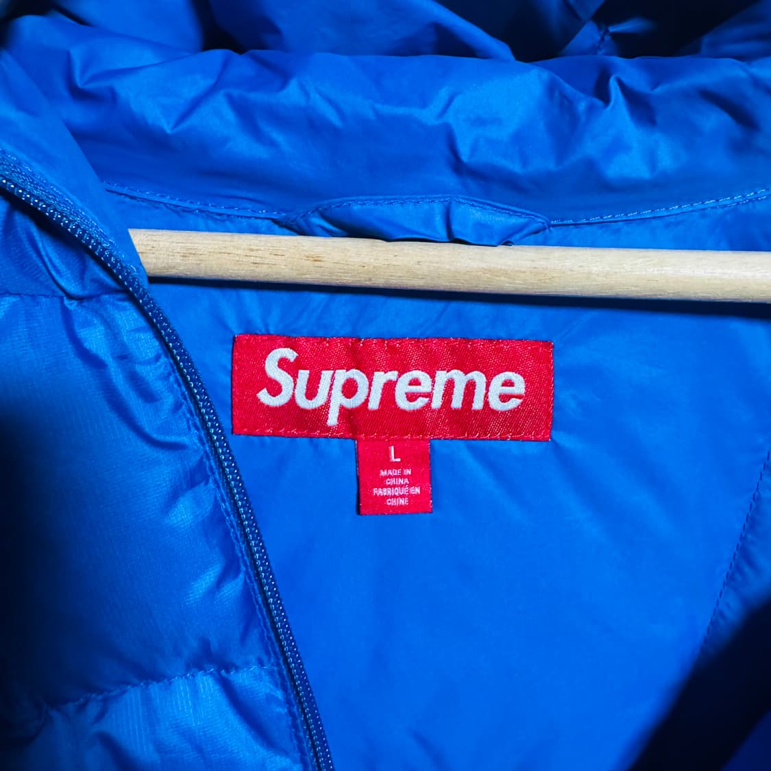 슈프림 마이크로 다운 하프 집 후드 풀오버 로얄 - 23FW 상품이미지3