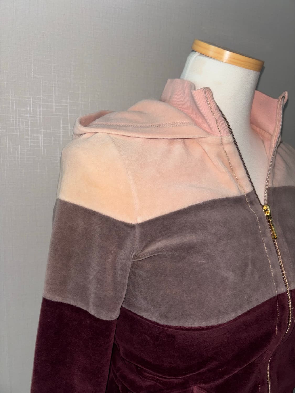 Juicy Couture vintage hooded zip-up 상품이미지4