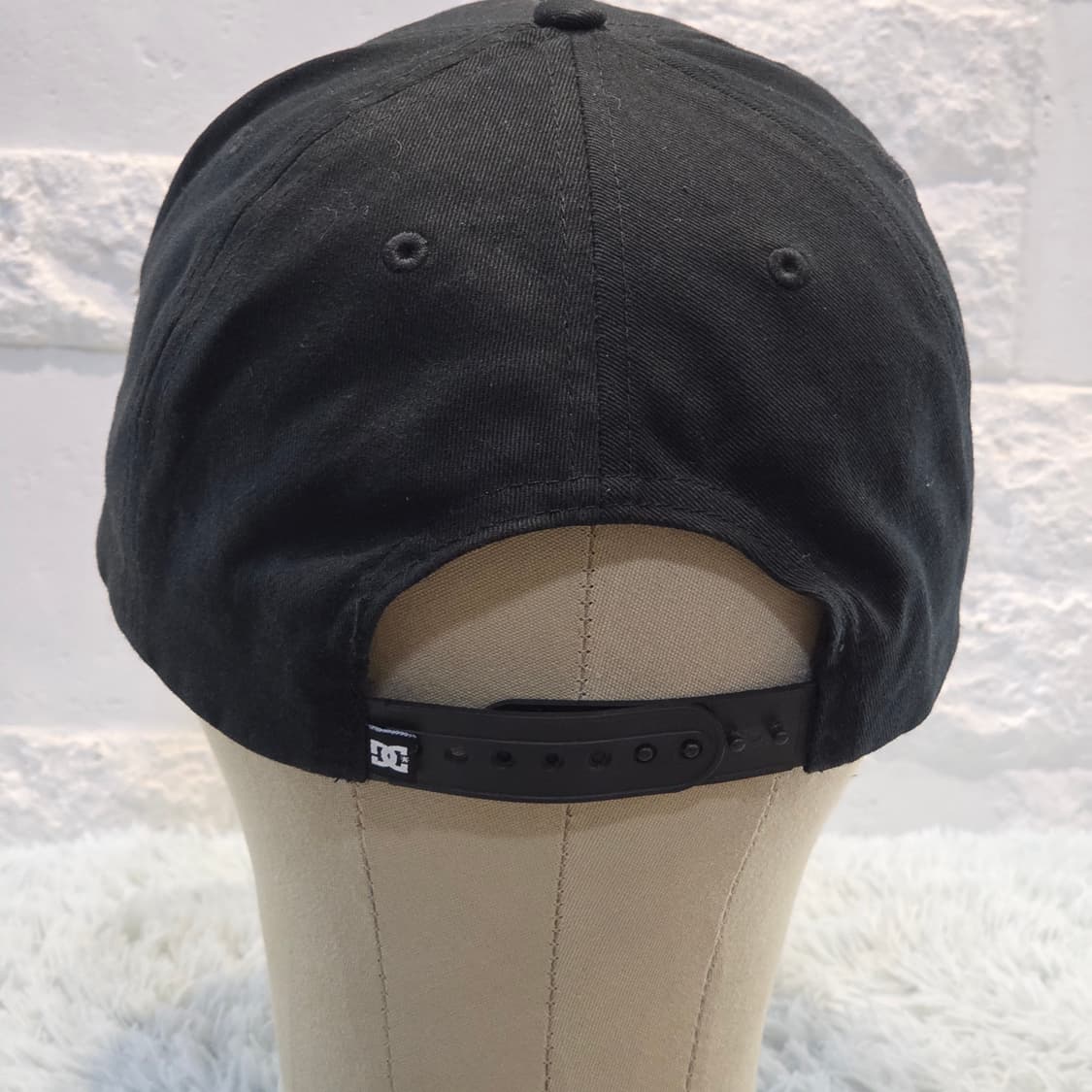 L7-4:DC SHOES 하와이안 플라워 브림 블랙 스냅백(56-59cm 상품이미지5