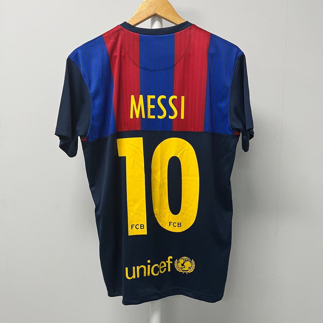 [M] [미사용] 바르셀로나 메시 반팔티셔츠 트레이닝 웨어 상품이미지3