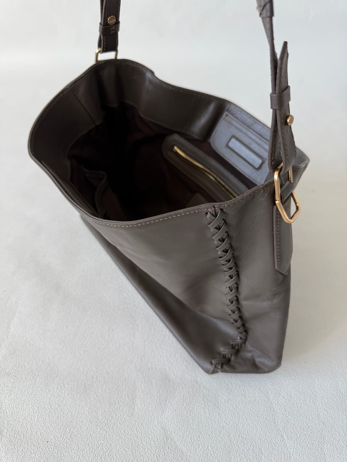 Pre owned 레더 숄더백 상품이미지4