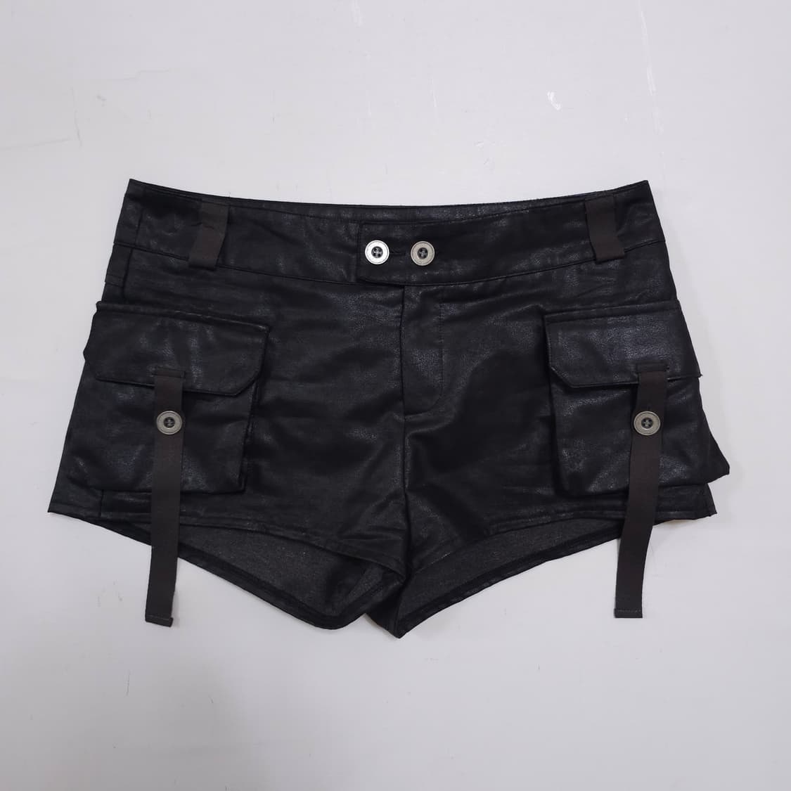 보헤미안서울 빈티지 레더 포켓 쇼츠 상품이미지2