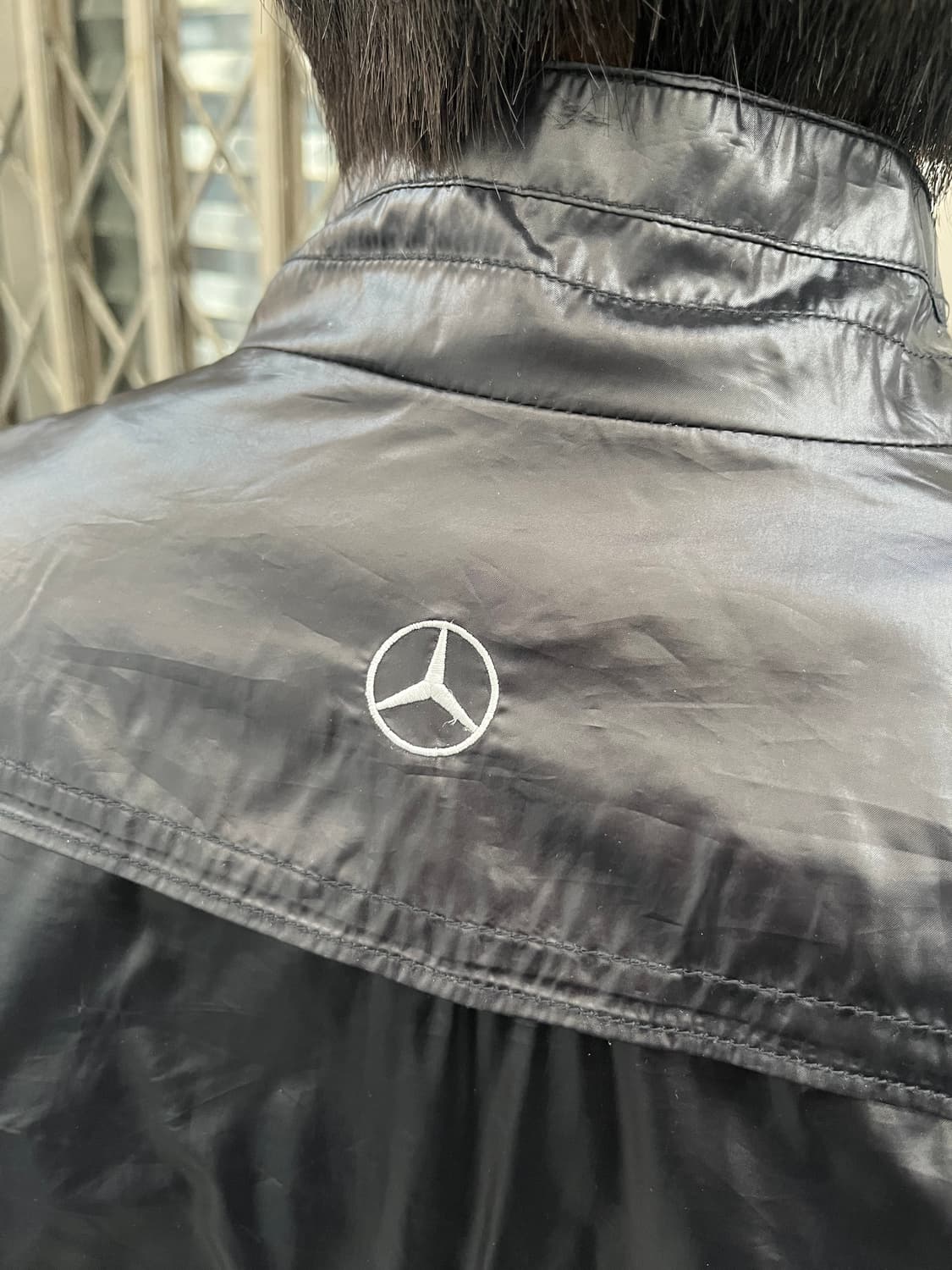 Mercedes-Benz 블랙 라이트 자켓 상품이미지2