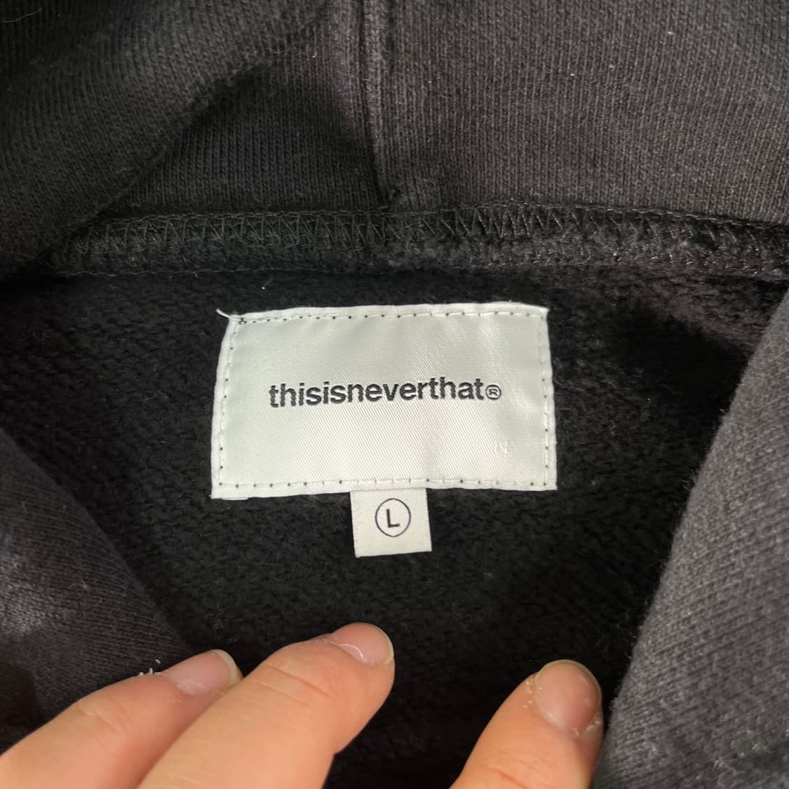 100 디스이즈네버댓 백로고 후드티  상품이미지4