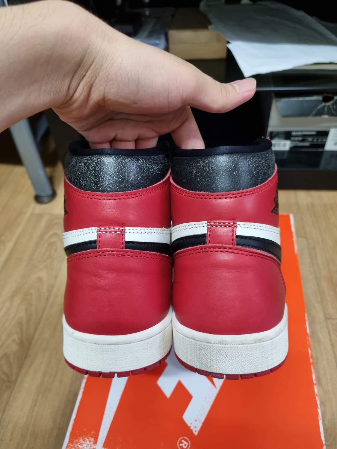 [280] 나이키 조던1 레트로 하이OG 시카고2022 상품이미지7