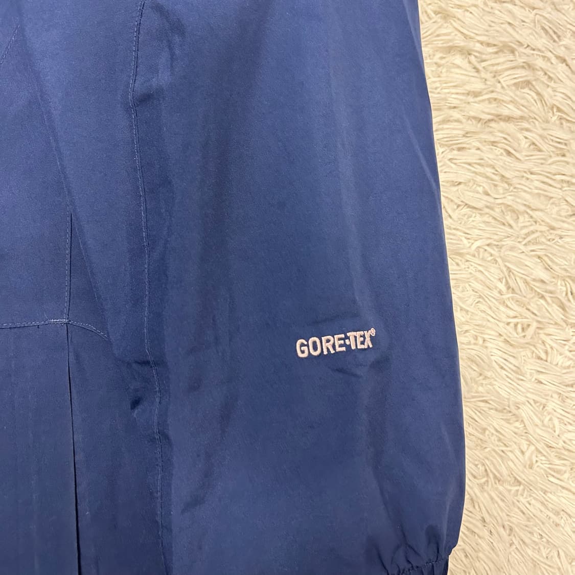 The North Face Navy Gore-Tex Windbreaker 상품이미지6