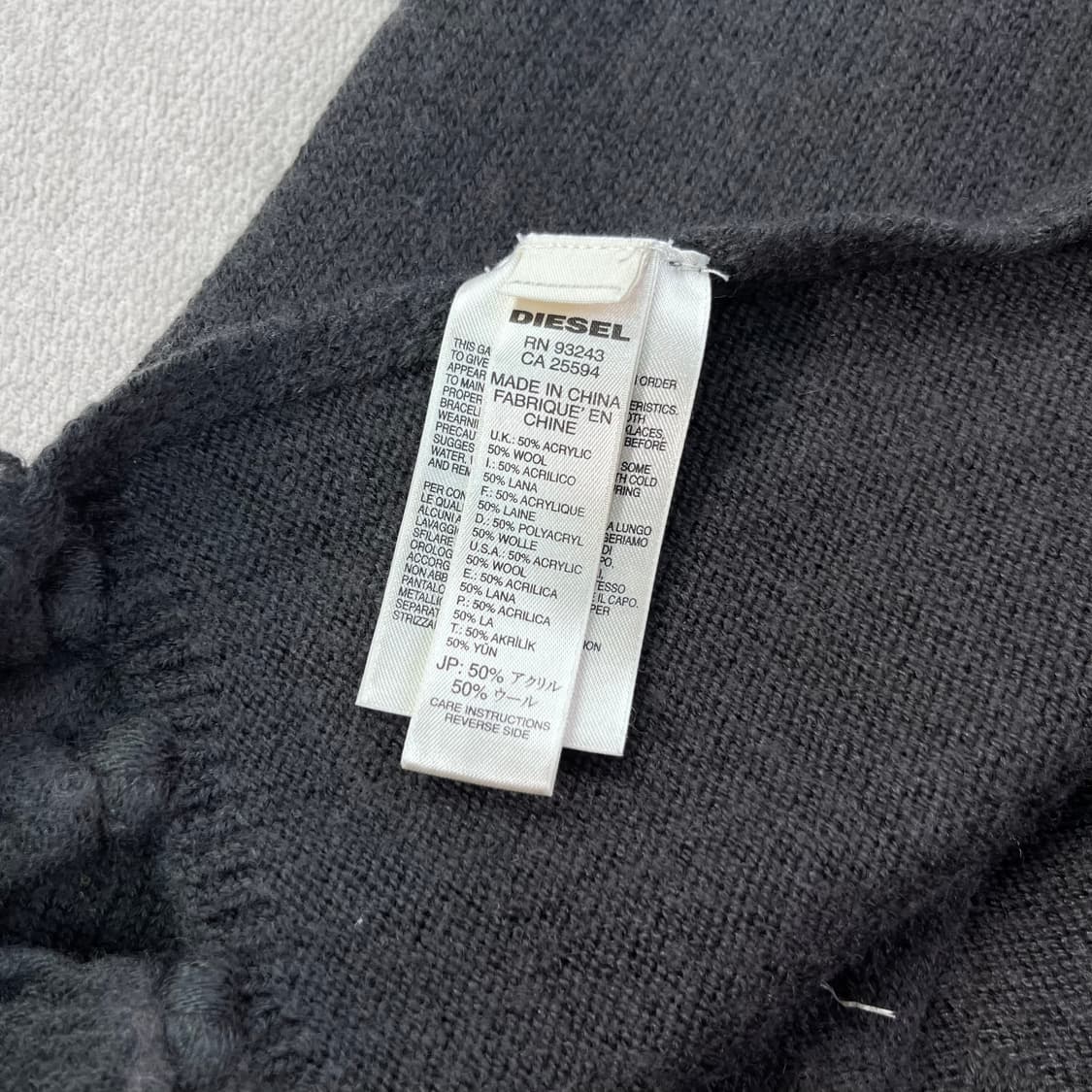 디젤 울 니트 머플러 상품이미지2