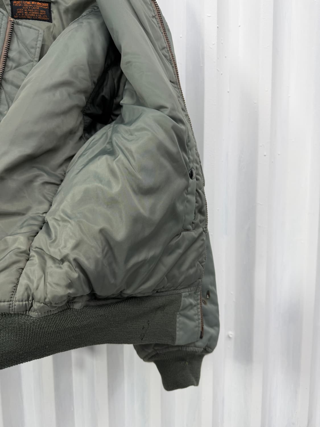 80s U.S.A.F MA-1 Flight Jacket 상품이미지5