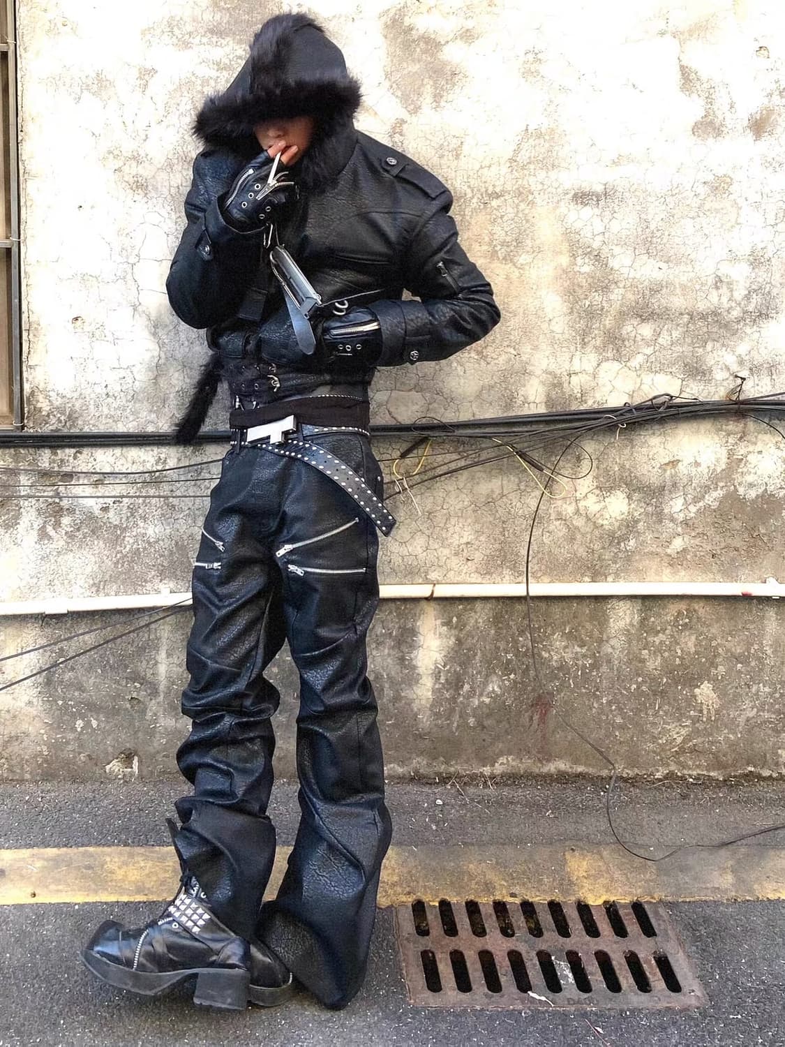 Black leather Detail Flared Pants 레더플레어 상품이미지2