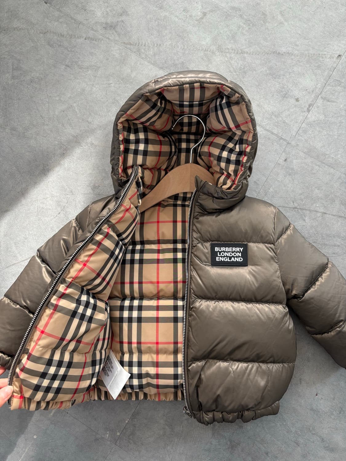 Burberry 버버리 키즈 리버서블 다운 패딩 자켓 상품이미지4