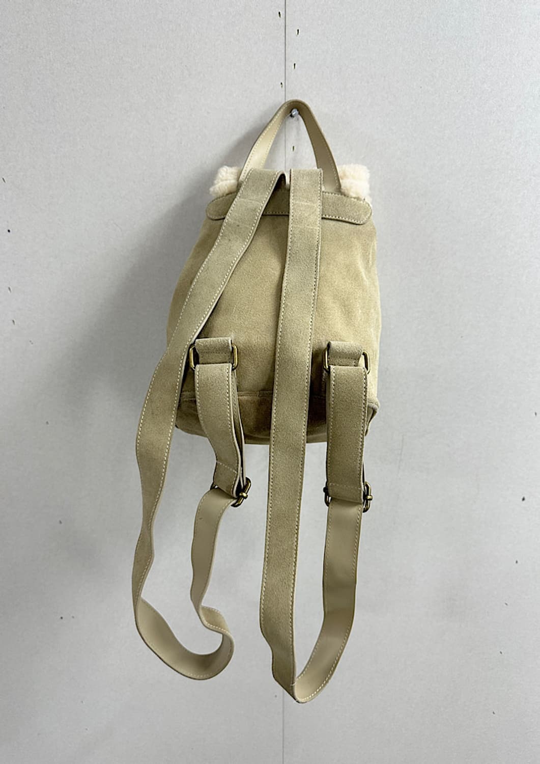 어그 미니 백팩  상품이미지3