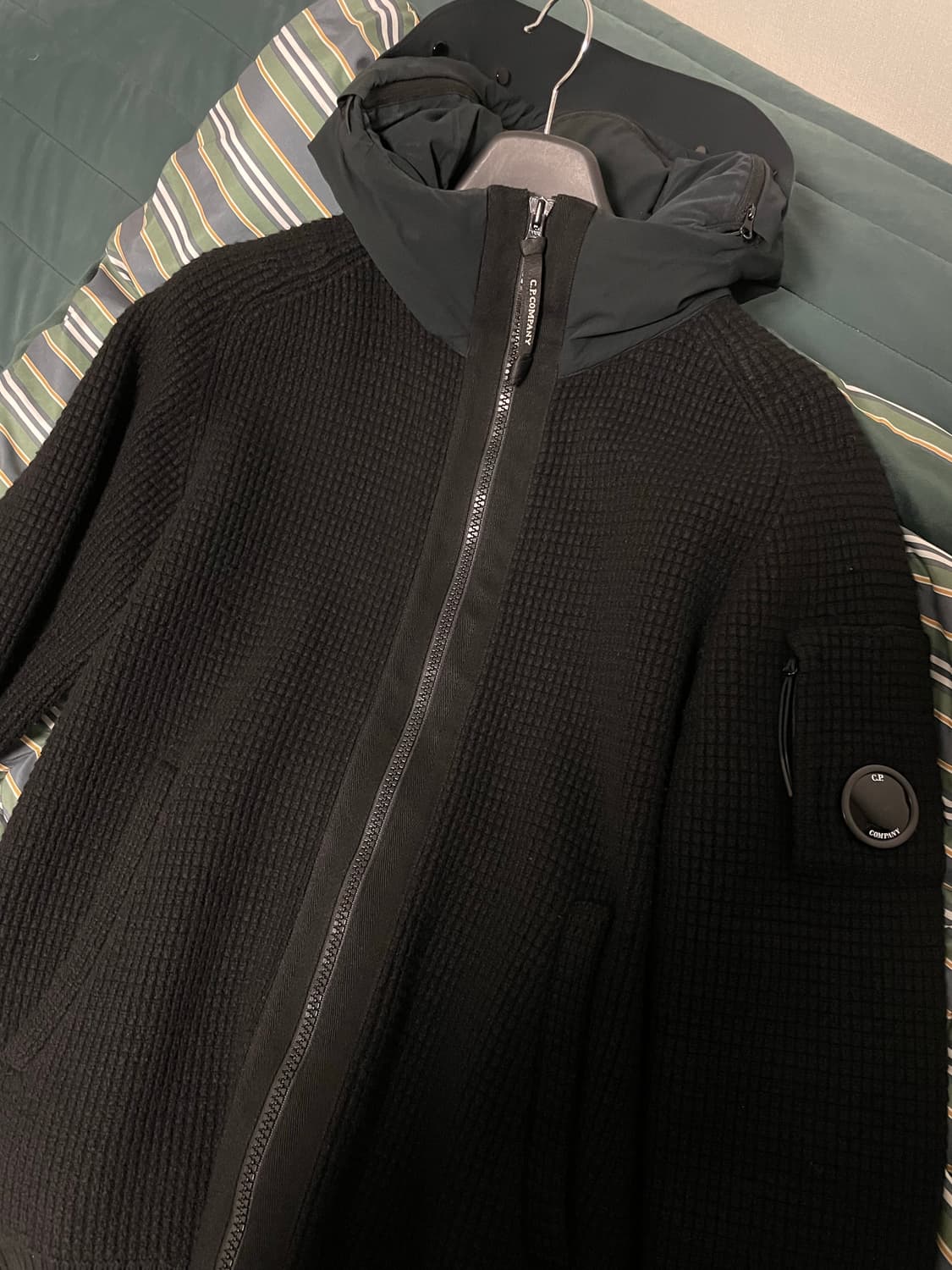 CP컴퍼니 후드 니트 집업 105 판매 상품이미지2