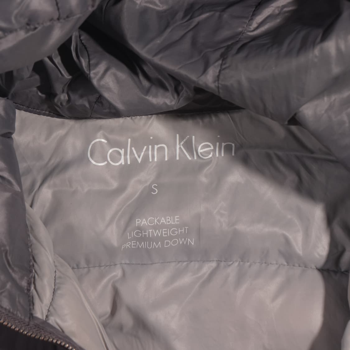 캘빈클라인 로고 경량패딩 B70 상품이미지2