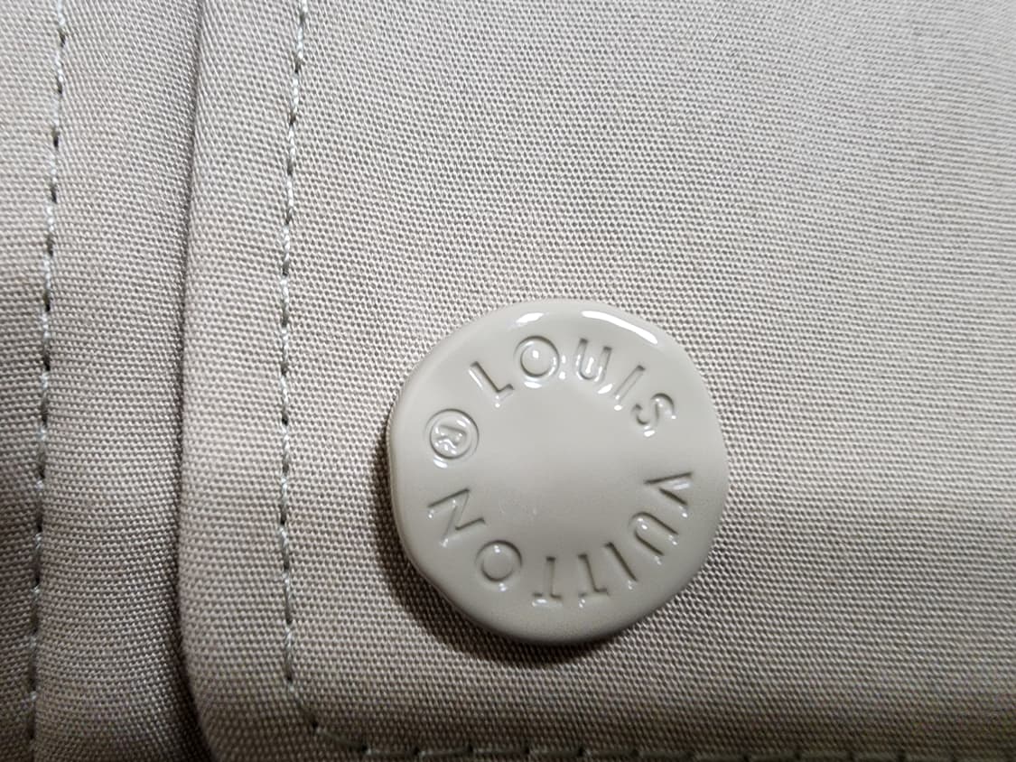 루이비통 베이지색 면 자켓 50사이즈 100-105사이즈 상품이미지4