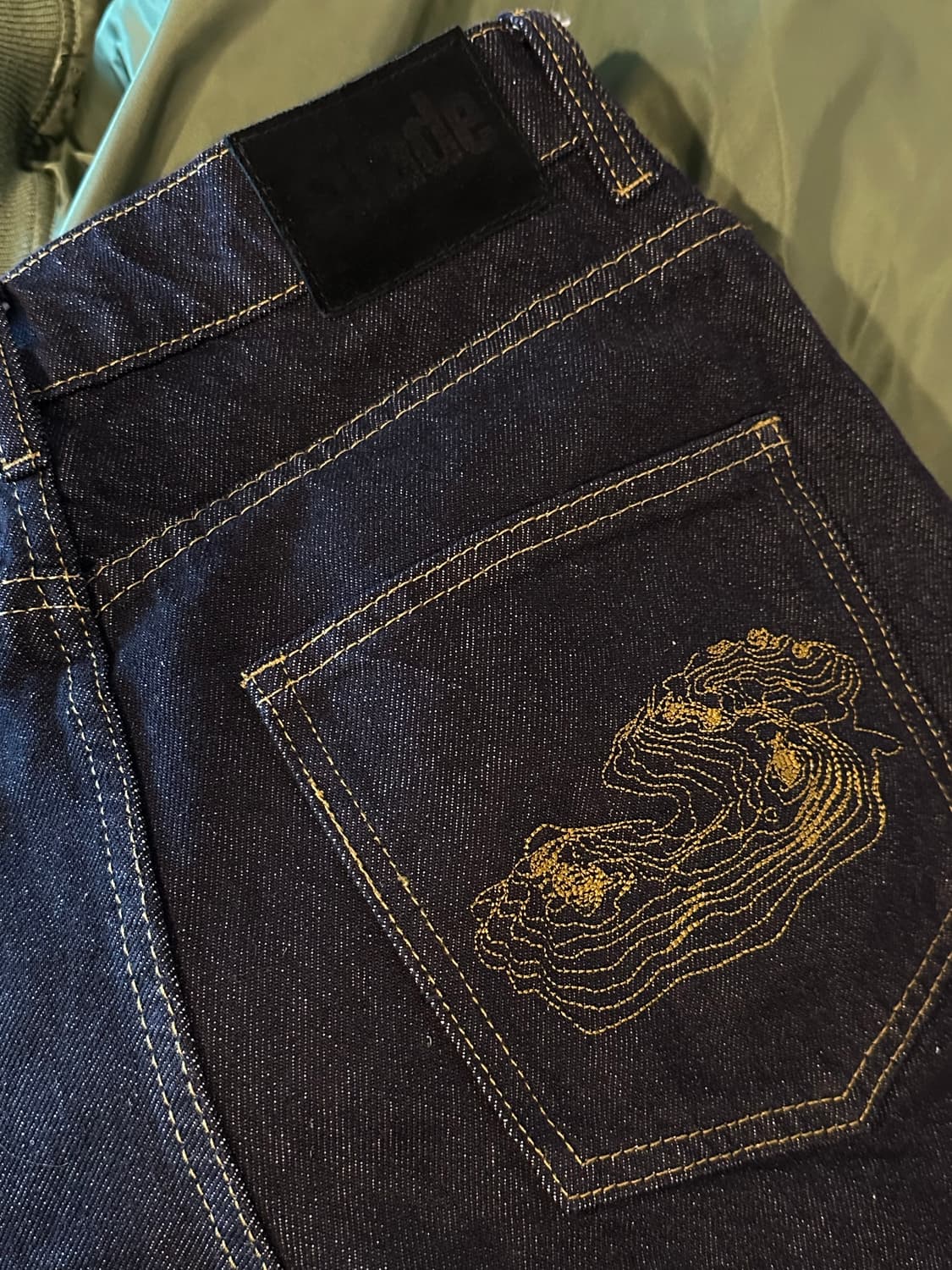 스웨이드 배기팬츠 [RAW INDIGO] 상품이미지4