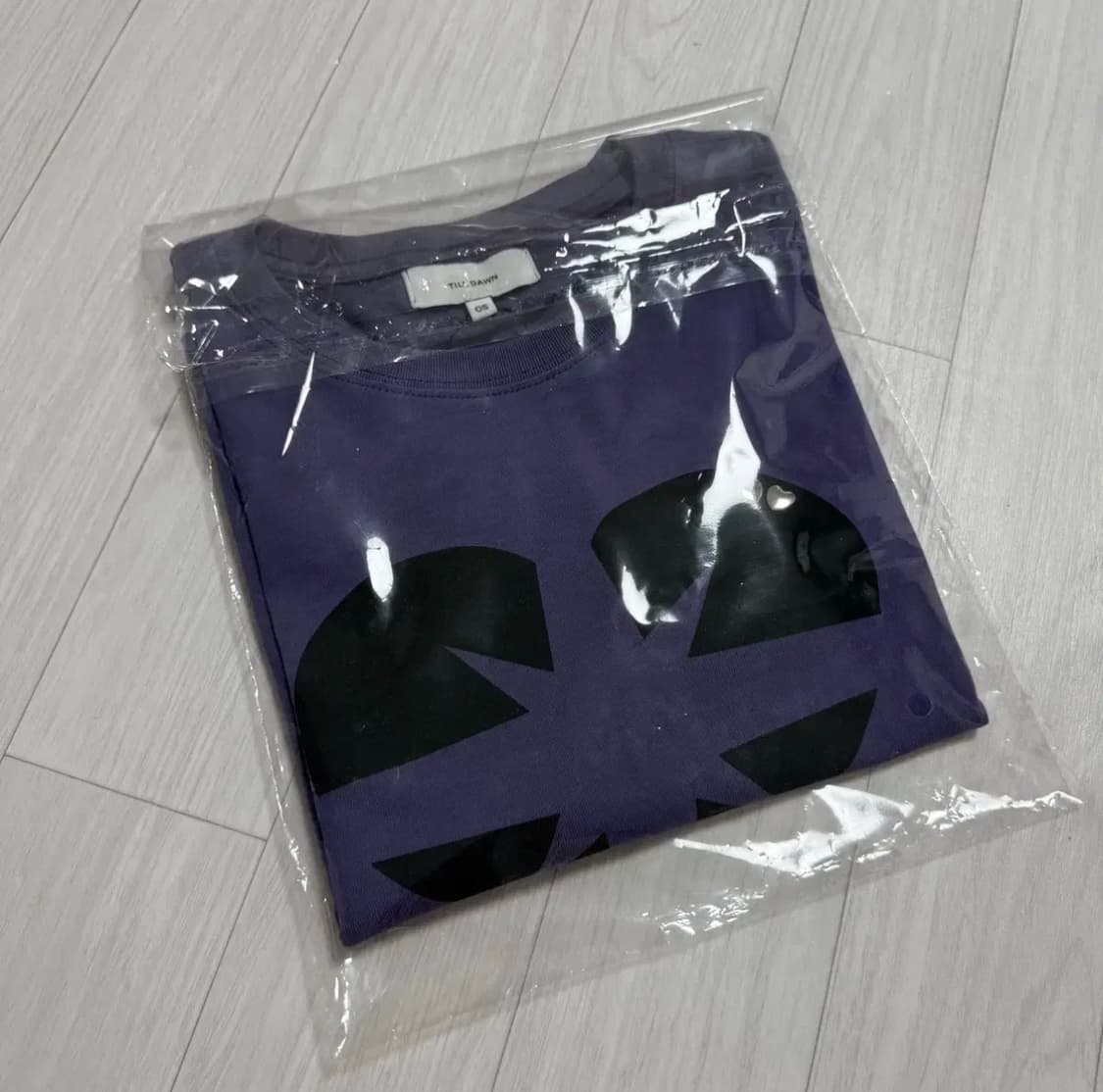 새상품) 틸던 하트 크롭탑 다크 퍼플 상품이미지3