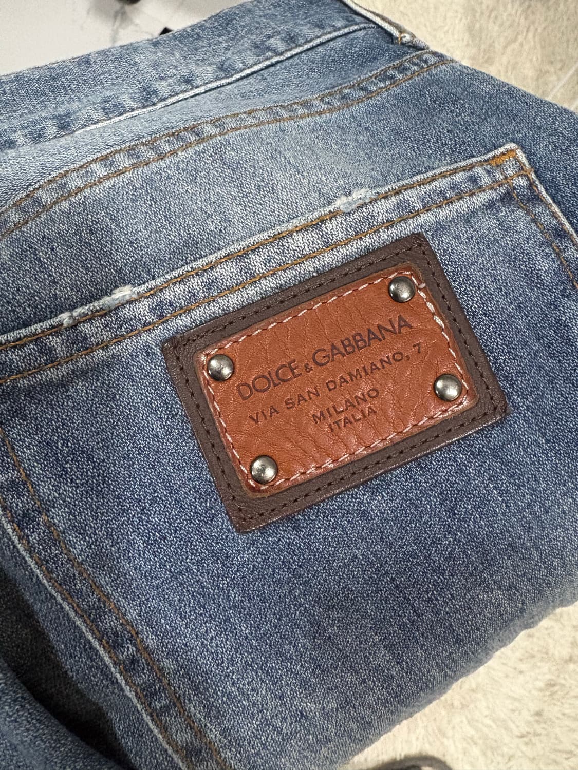 [50] 돌체앤가바나 가죽패치 워싱데님 청바지 상품이미지1
