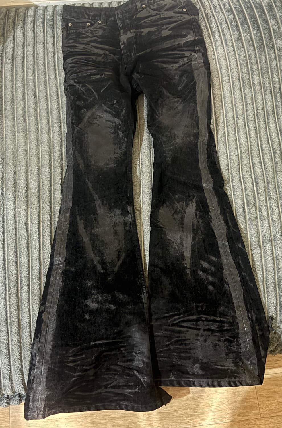 언더마이카 글레이셜 벨베틴 플레어드 진 블랙 - 24FW 상품이미지2