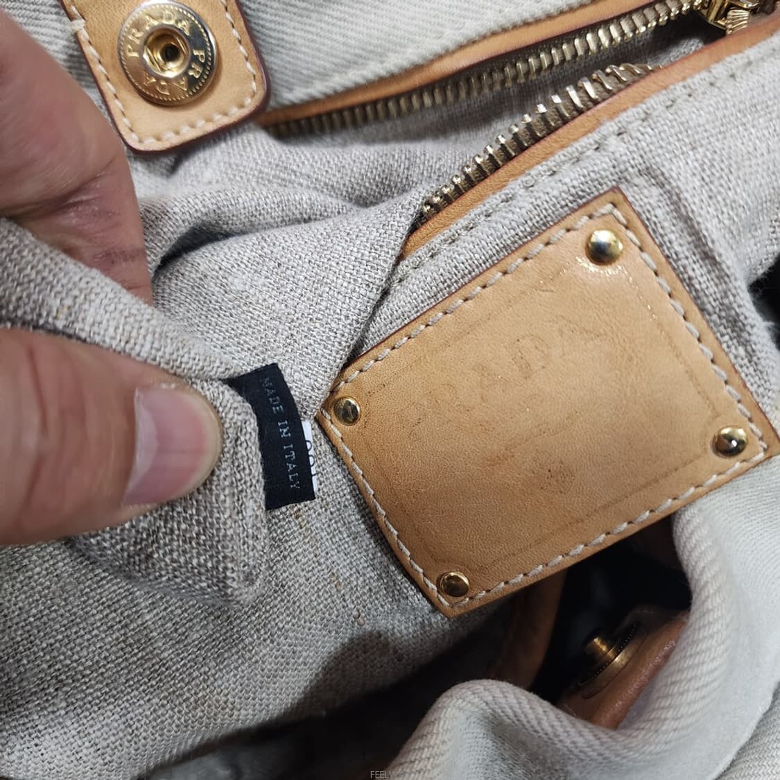 프라다 자가드 토트백 상품이미지8