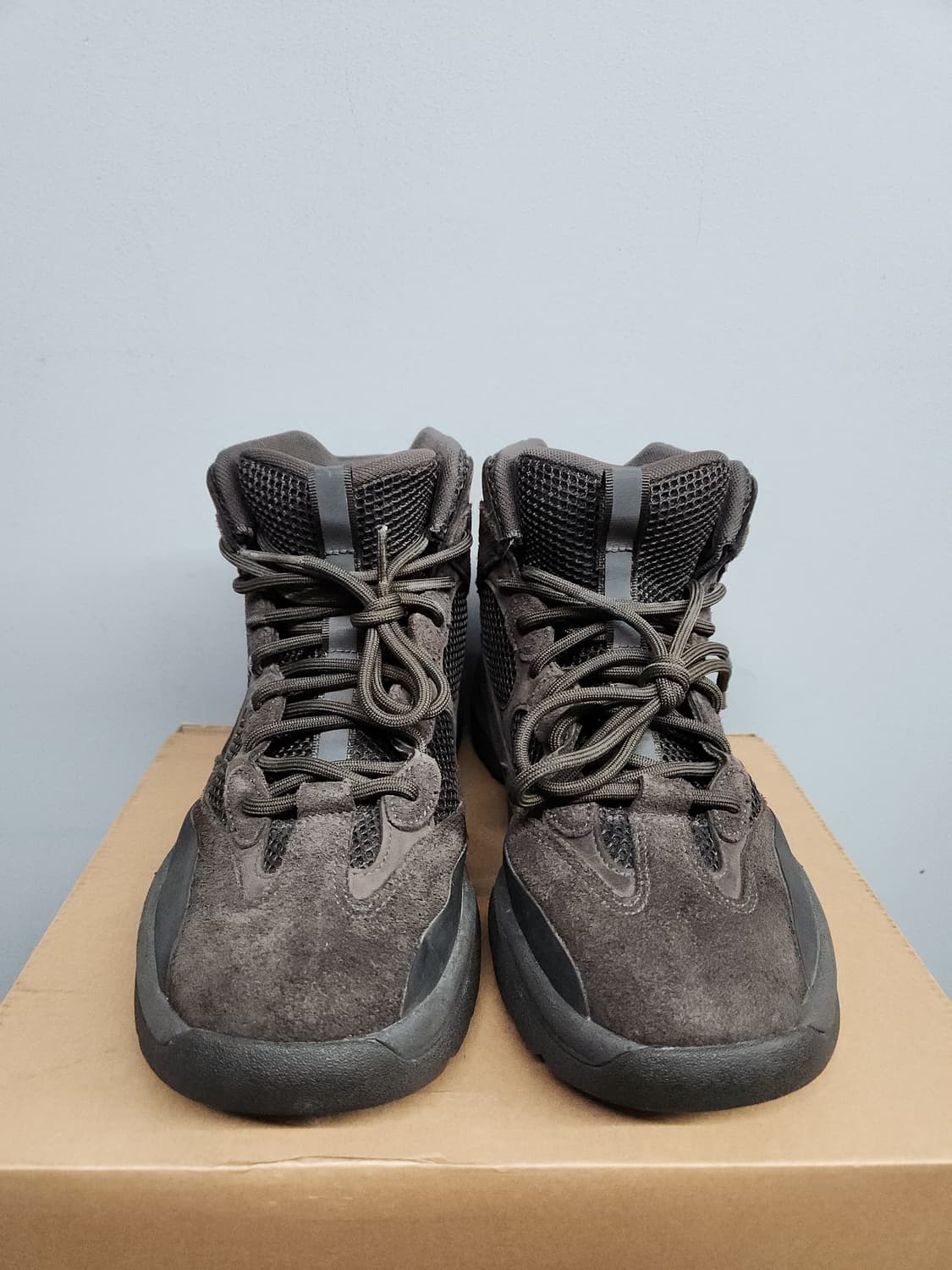 아디다스 이지 데저트 부츠 오일 상품이미지2