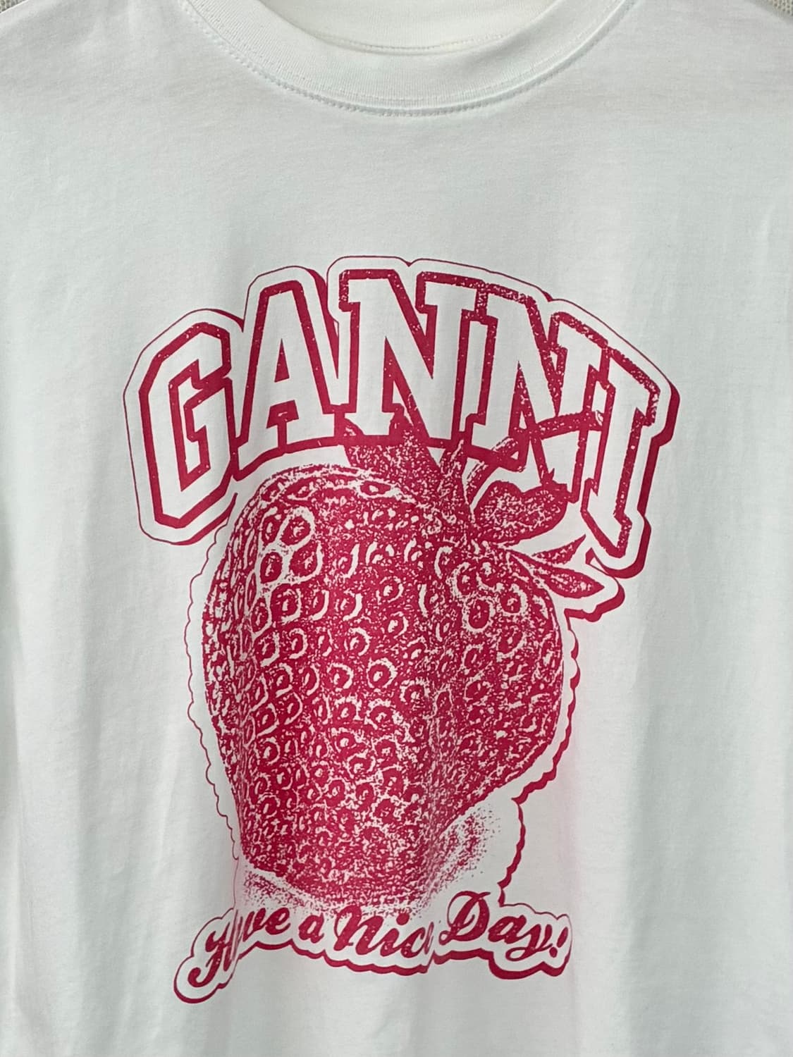 S) 가니 GANNI 딸기 프린트 반팔 티셔츠 상품이미지3