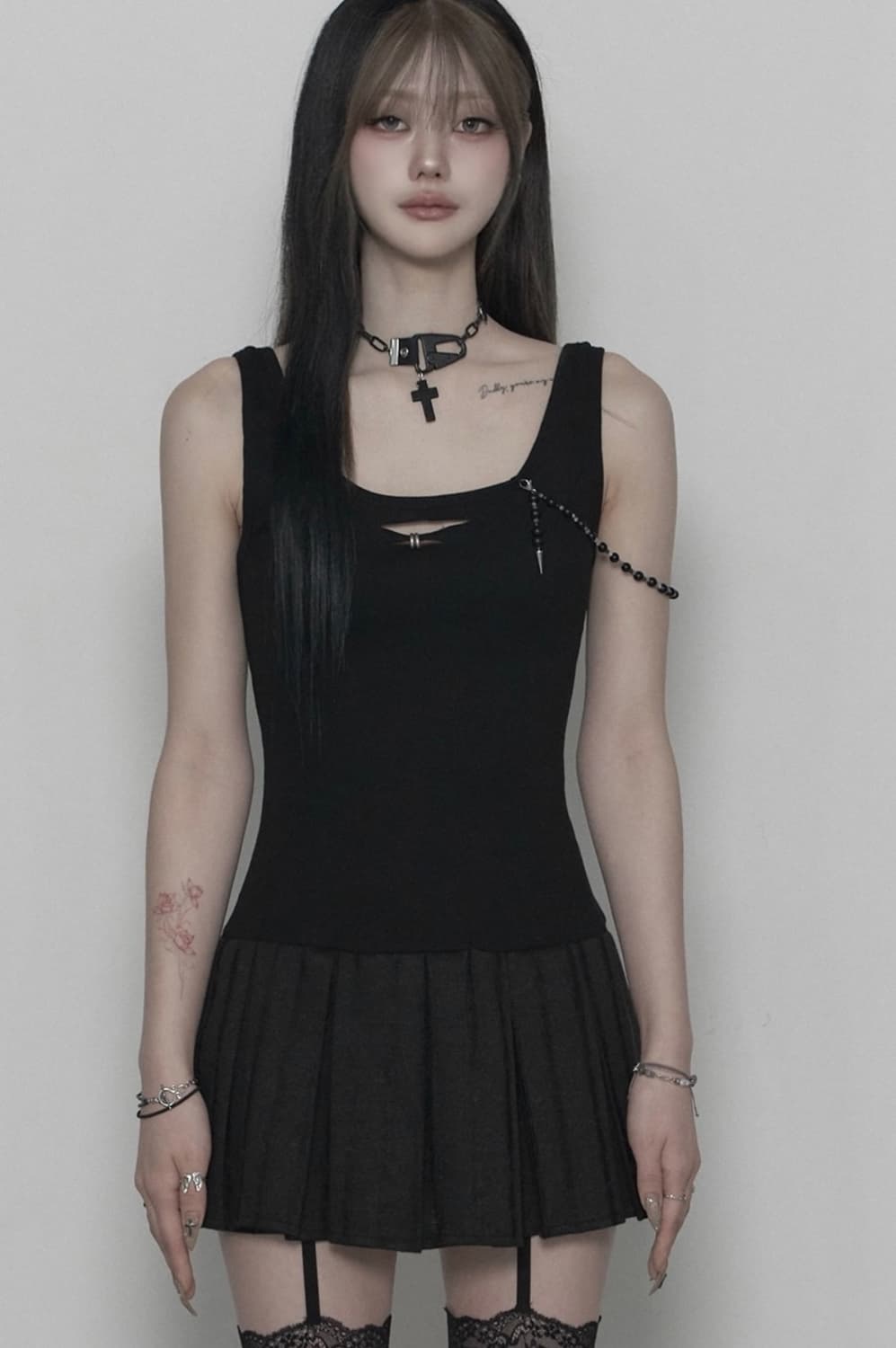쇠아 Destroy Pleats Beads Dress 상품이미지2