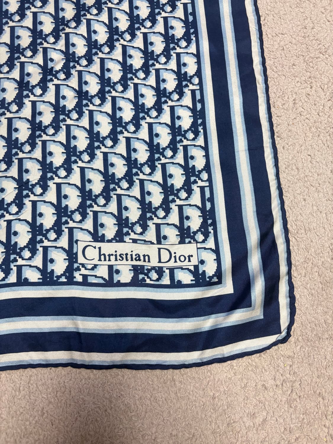 [정품] 빈티지 디올(Dior) 오블리크 핸드롤링 실크 스카프 상품이미지1