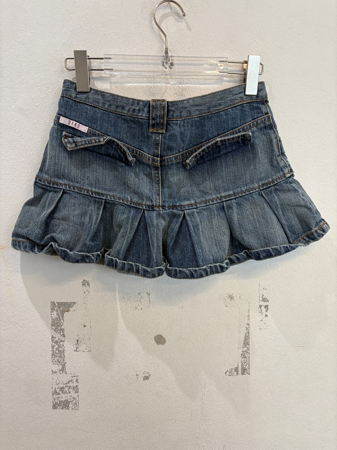 DAKS Pleated Denim Mini Skirt 상품이미지8