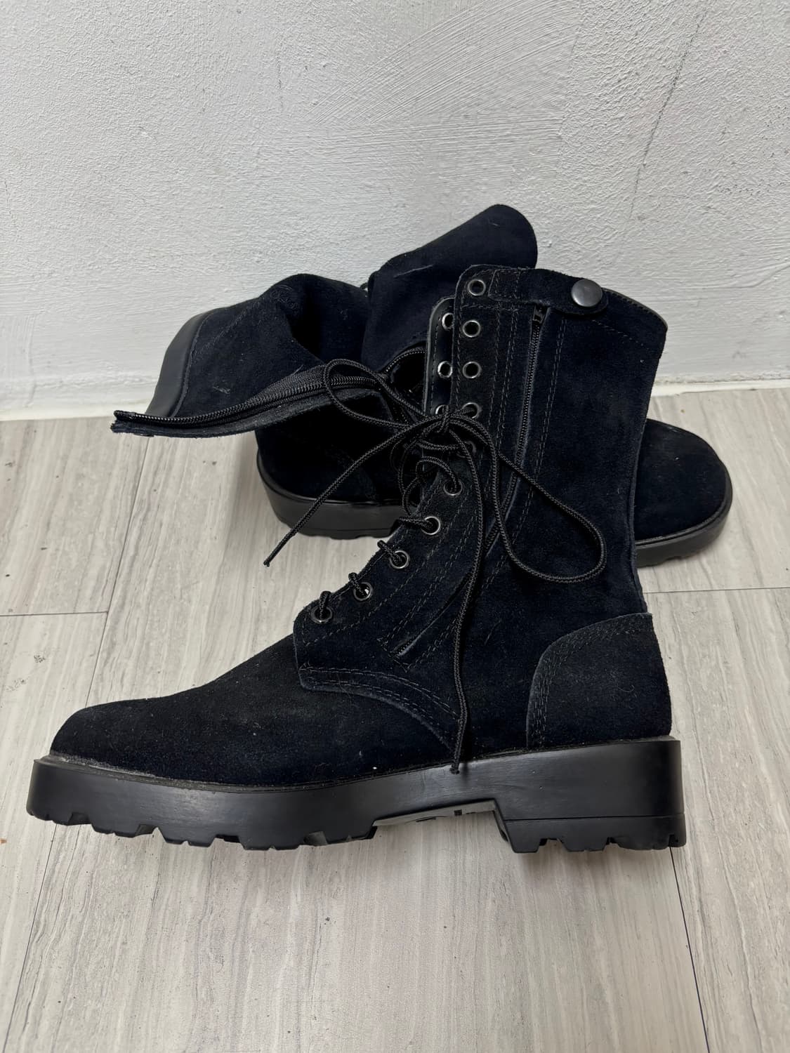 [RockChic] Side Zip Detail Boots 상품이미지4