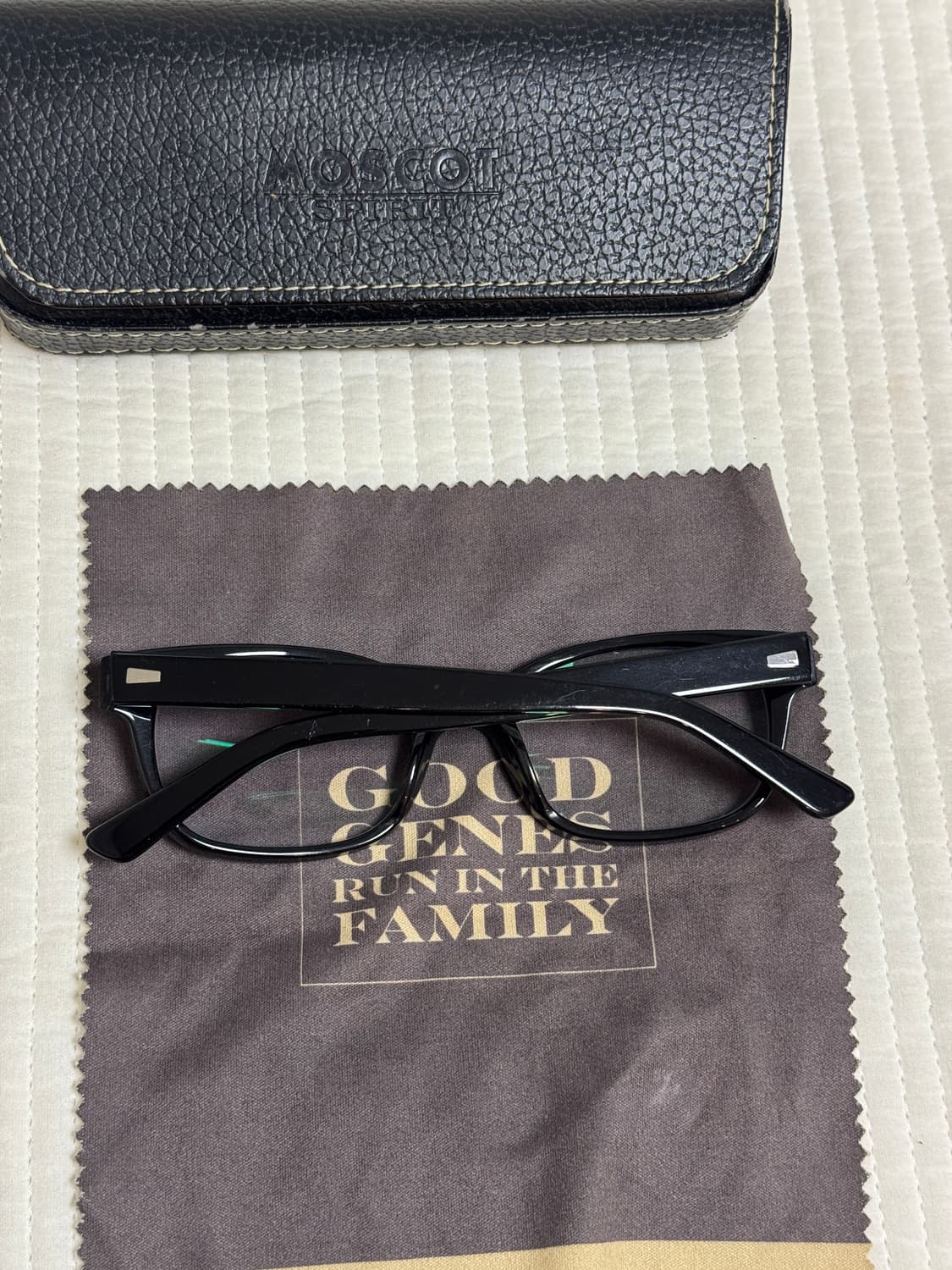 모스콧 EMTE 블랙 뿔테 안경 상품이미지2