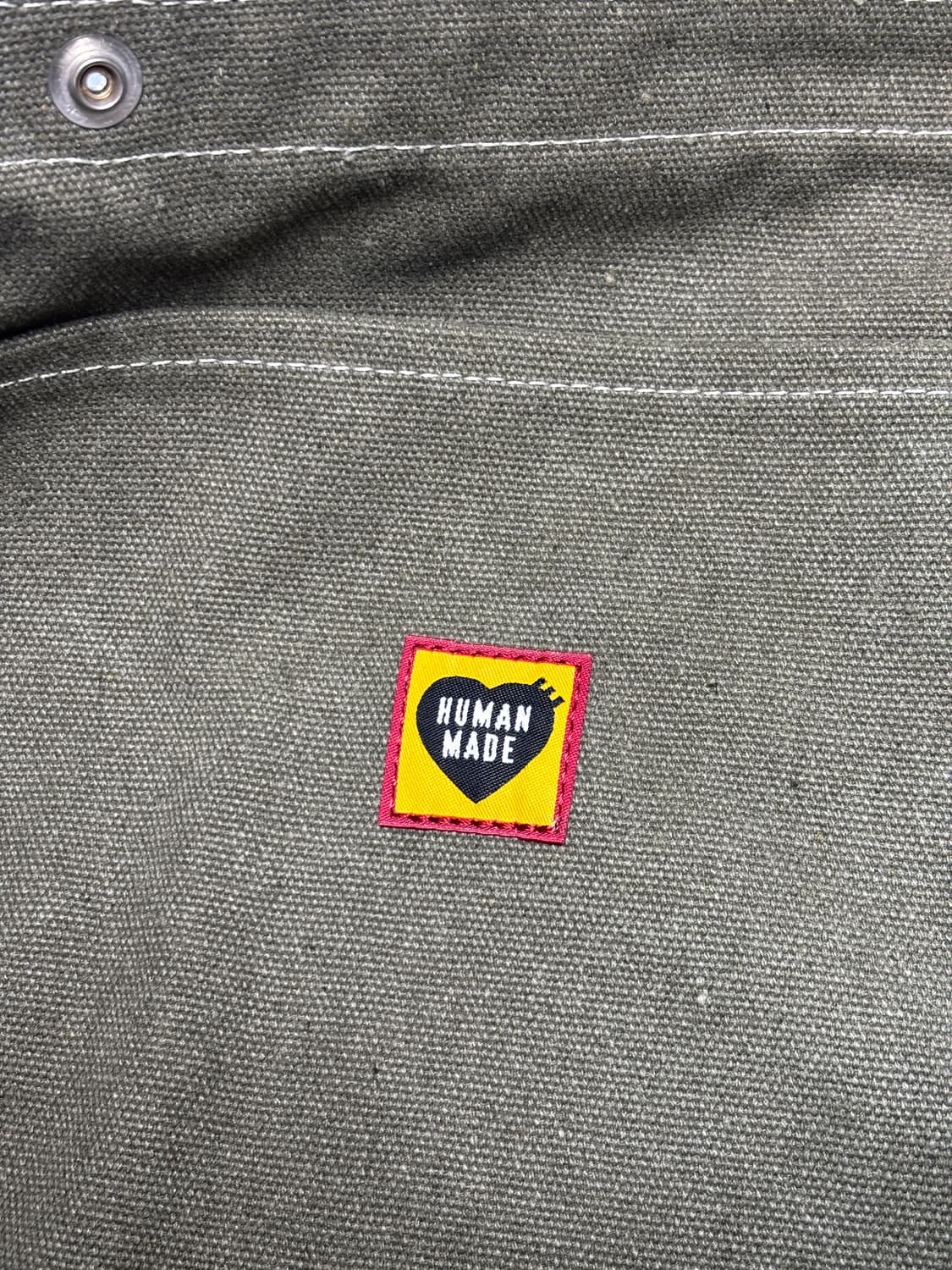 휴먼메이드 메일백 카키  상품이미지5