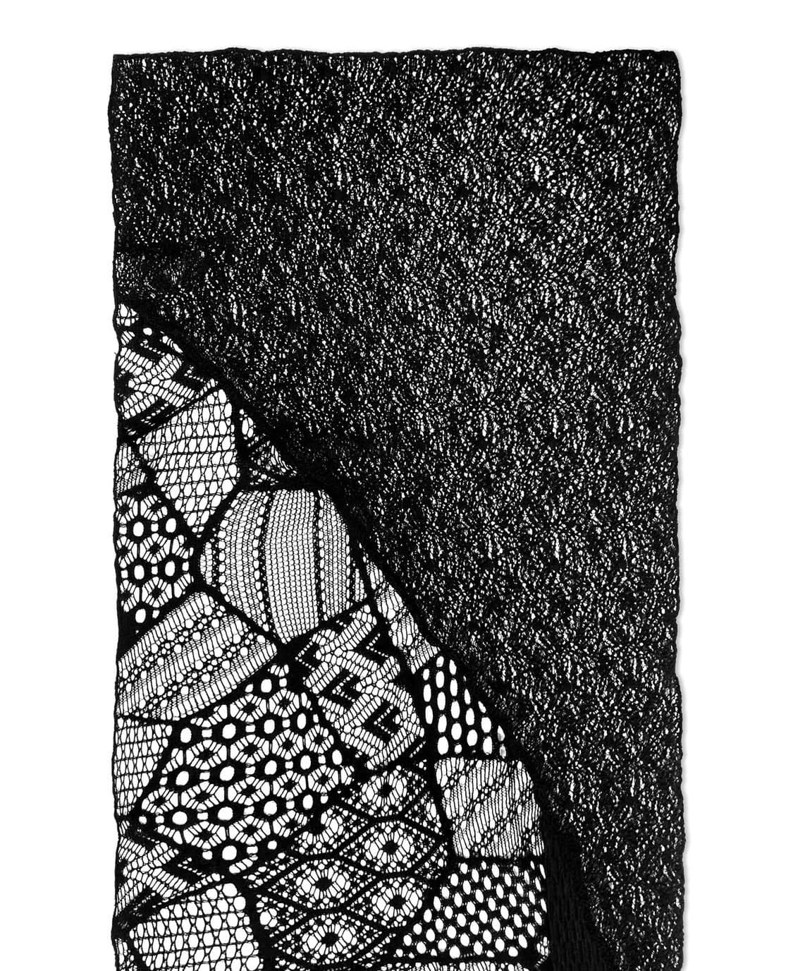IGNOTA   LEAF SCARF (black) 상품이미지3