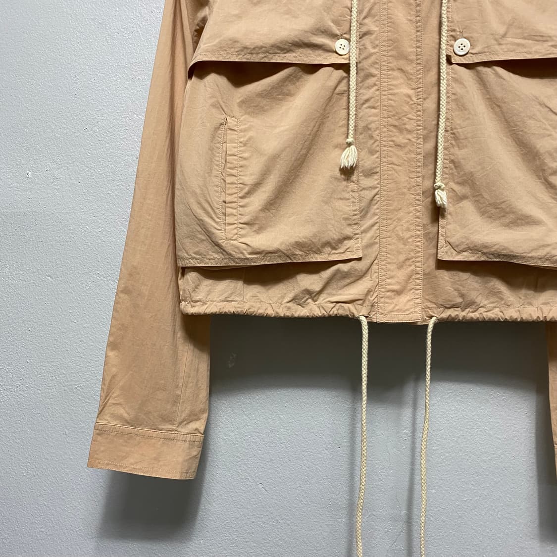 띠어리 디자인 후드 자켓 상품이미지4