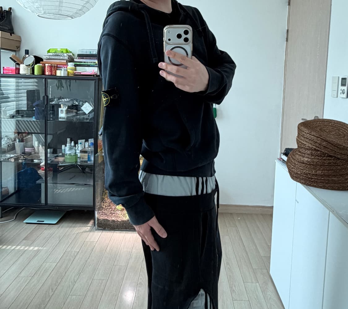 스톤아일랜드 후드집업 블랙 M 상품이미지1