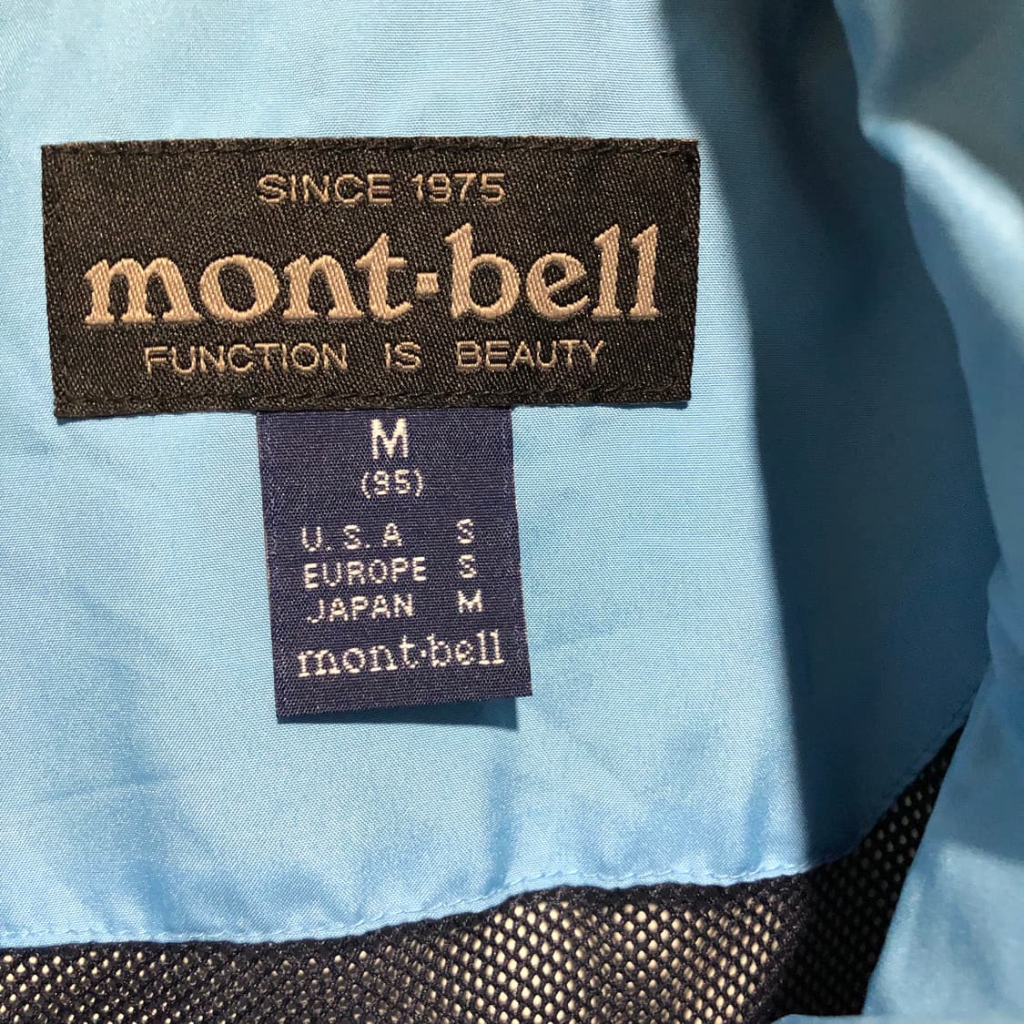 몽벨 바람막이 상품이미지4